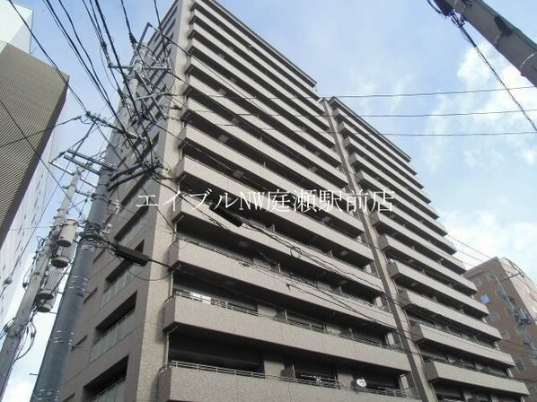 ロイヤルガーデン岡山駅前弐番館の物件外観写真